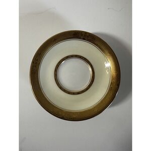 Royal Worcester Made In England DIANA Set Of‎ 6 Saucers  Cream Color With Gold
